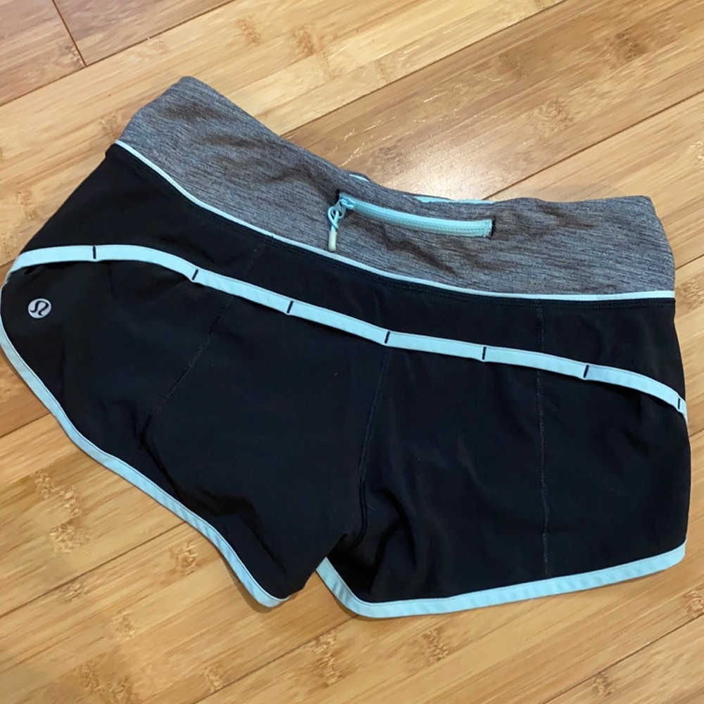 Lululemon shorts size 2